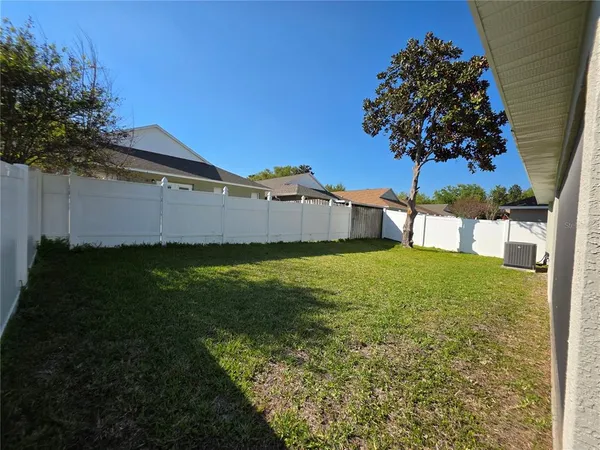 $3,200 | 730 Straw Lake Drive, Brandon, FL 33510