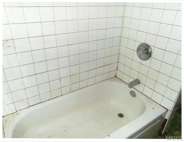 $34,900 | 509 East Douglas Avenue, Jacksonville, IL 62650