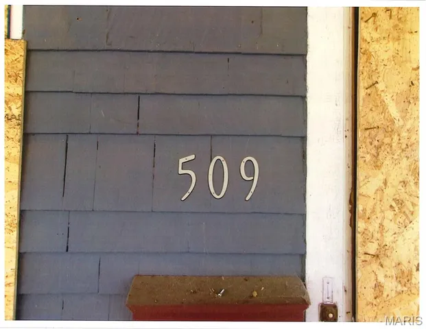 $34,900 | 509 East Douglas Avenue, Jacksonville, IL 62650