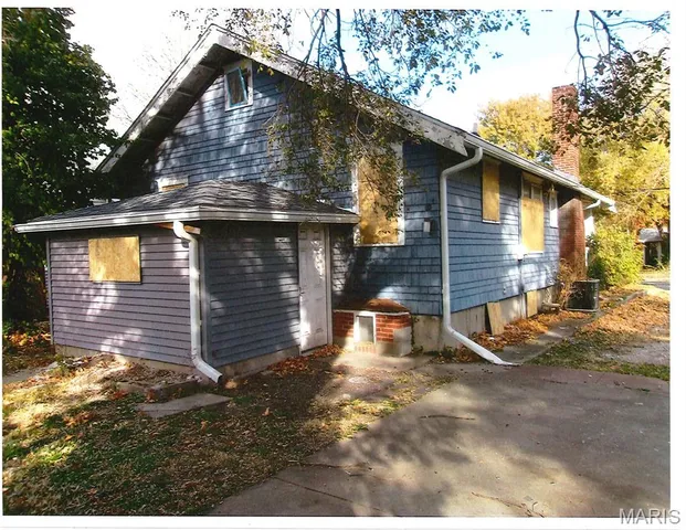 $34,900 | 509 East Douglas Avenue, Jacksonville, IL 62650