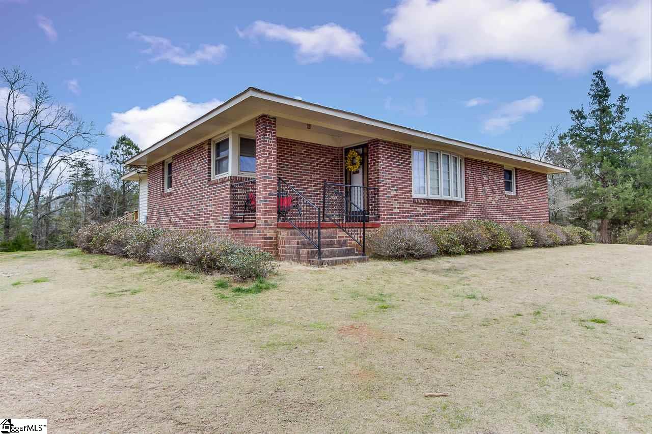 305 Holland Ford Road Pelzer, SC 29669 - Photo 4 of 31