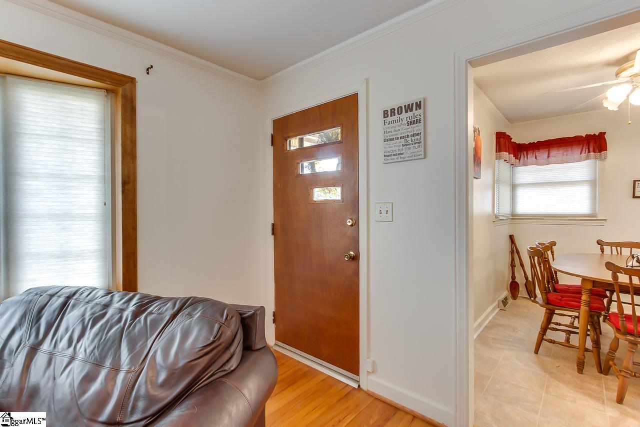305 Holland Ford Road Pelzer, SC 29669 - Photo 6 of 31