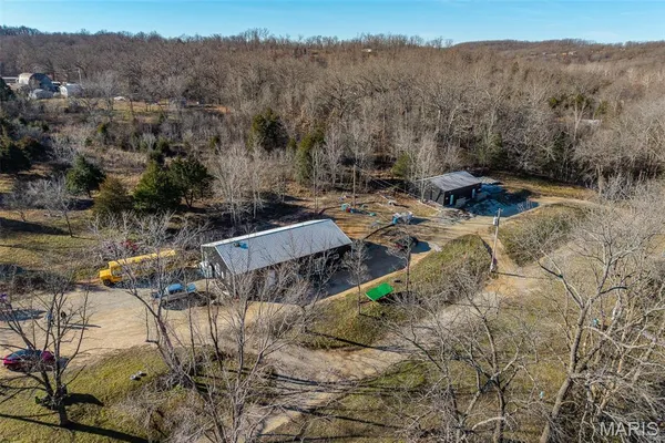 $750,000 | 30651 Marigold Drive, Lebanon, MO 65536