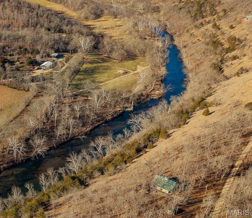 $750,000 | 30651 Marigold Drive, Lebanon, MO 65536