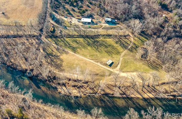 $750,000 | 30651 Marigold Drive, Lebanon, MO 65536