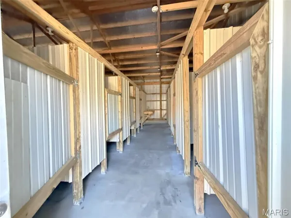 $750,000 | 30651 Marigold Drive, Lebanon, MO 65536