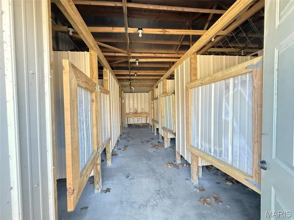 $750,000 | 30651 Marigold Drive, Lebanon, MO 65536