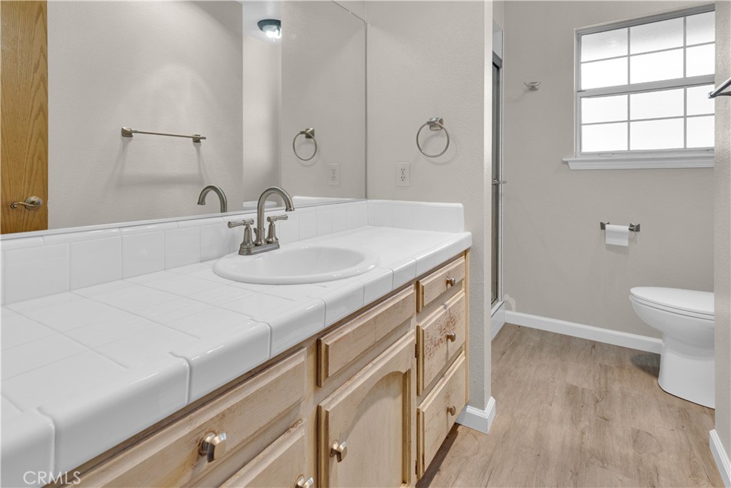 8670 Santa Rosa Road Atascadero, CA 93422 - Photo 18 of 54 Primary bath