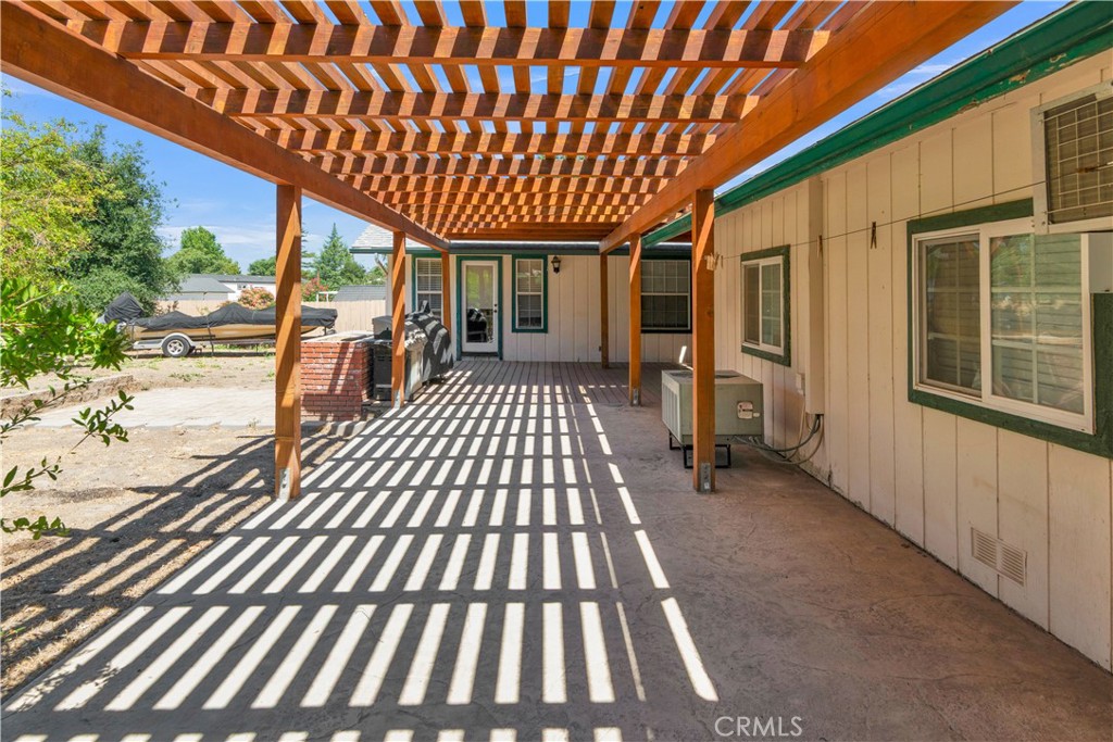 8670 Santa Rosa Road Atascadero, CA 93422 - Photo 25 of 54 Stamped concrete patio, patio cover