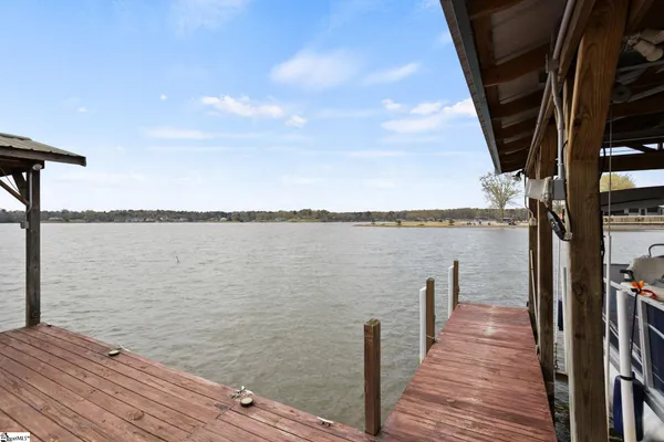 $796,000 | 351 Ridgewood Drive, Waterloo, SC 29384