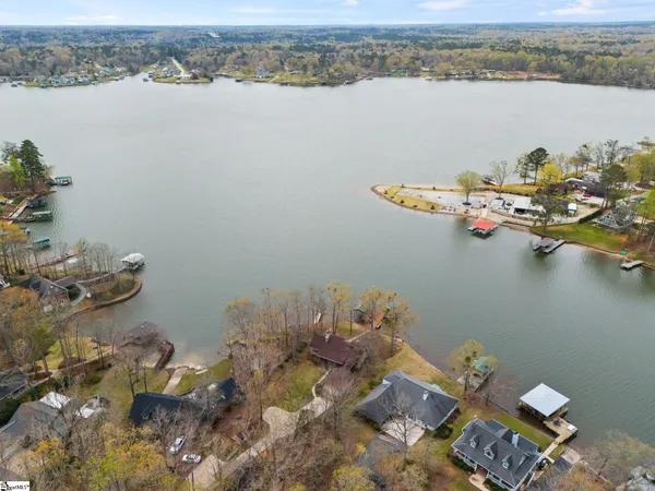 $796,000 | 351 Ridgewood Drive, Waterloo, SC 29384