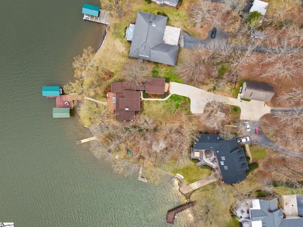 $796,000 | 351 Ridgewood Drive, Waterloo, SC 29384