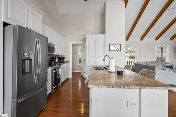 $796,000 | 351 Ridgewood Drive, Waterloo, SC 29384