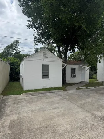 $895 | 347 North Cherry Lane, Unit 347B, White Settlement, TX 76108