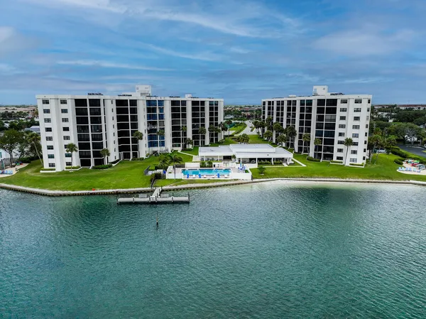 $11,000 | 19800 Sandpointe Bay Drive, Unit 512, Tequesta, FL 33469