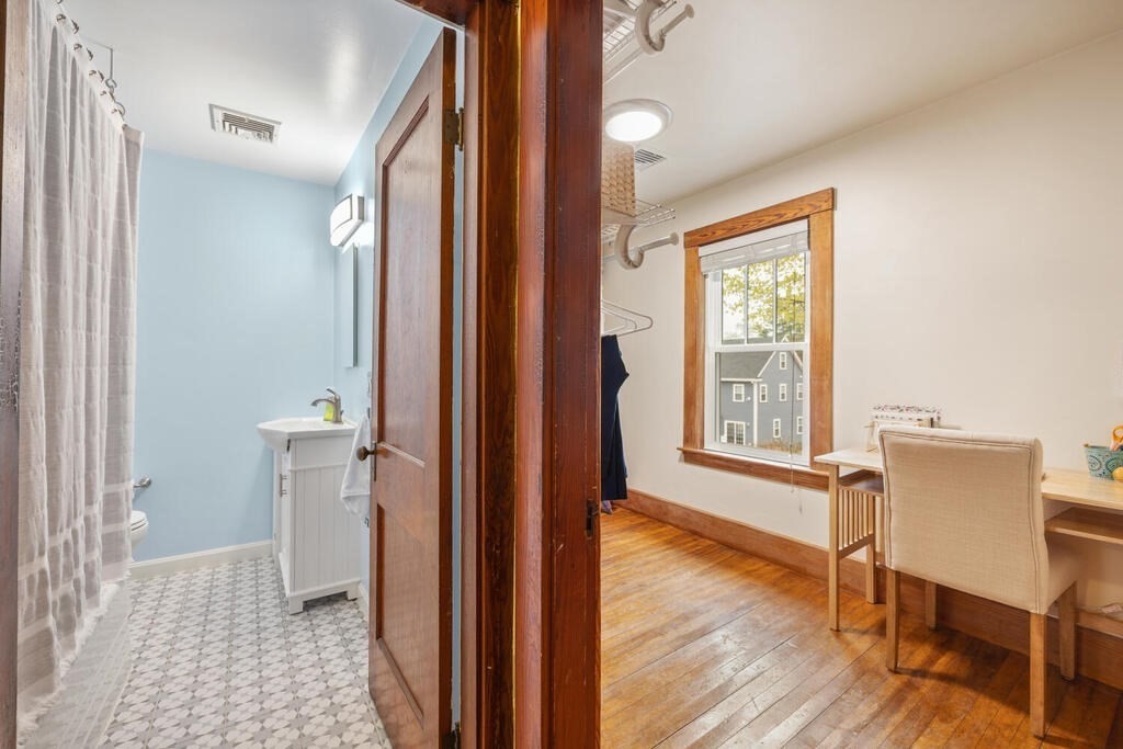 56 Thompson Street Maynard, MA 01754 - Photo 27 of 38 Gallery Image 27