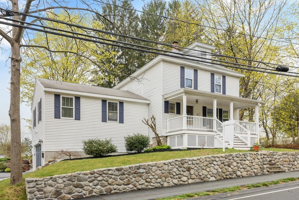 56 Thompson Street Maynard, MA 01754 - Photo 3 of 38 Gallery Image 3