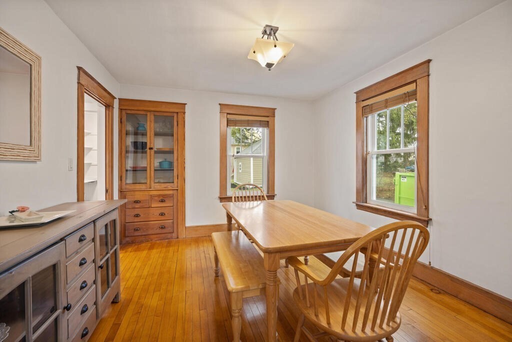 56 Thompson Street Maynard, MA 01754 - Photo 4 of 38 Gallery Image 4