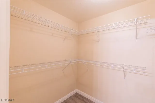 $1,295 | 7127 South Durango Drive, Unit 211, Las Vegas, NV 89113