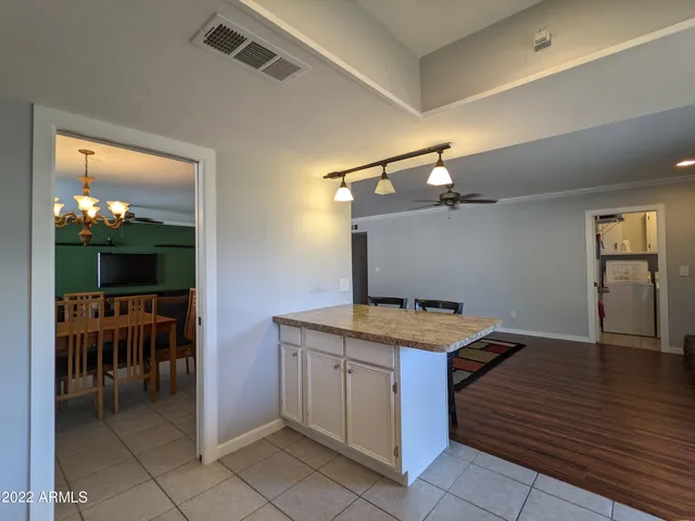 $1,998 | 10044 North 39th Lane, Phoenix, AZ 85051