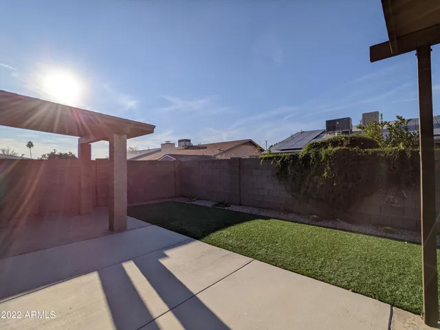 $1,998 | 10044 North 39th Lane, Phoenix, AZ 85051