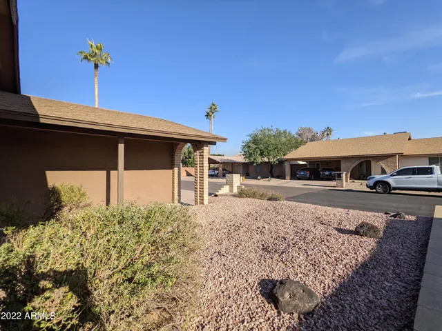 $1,998 | 10044 North 39th Lane, Phoenix, AZ 85051