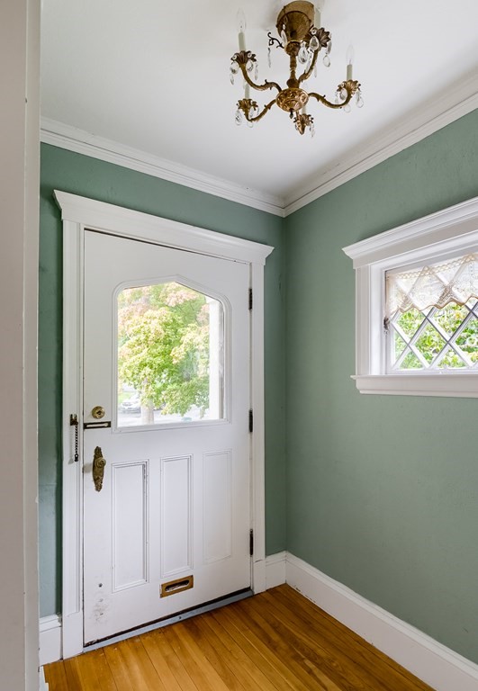 30 Waconah Road Worcester, MA 01609 - Photo 3 of 42 Gallery Image 3