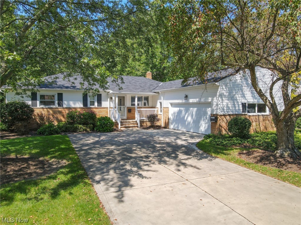 5679 Falkirk Road Cleveland, OH 44124 - Photo 1 of 24 Gallery Image 1