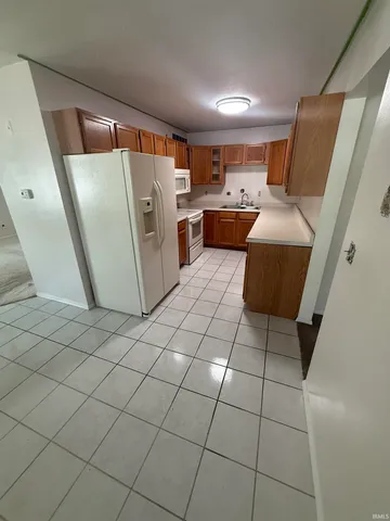 $150,900 | 907 Wingra Court, Kokomo, IN 46902