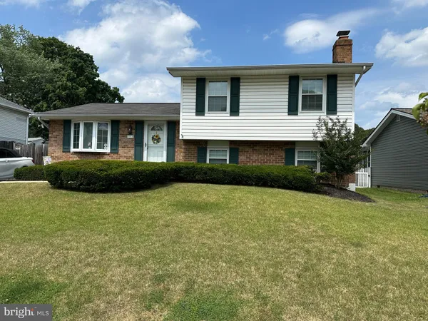 $469,900 | 7915 Kings Bench Place, Pasadena, MD 21122