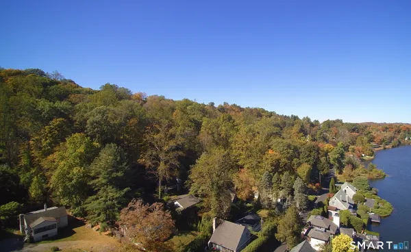 $299,000 | 8 Old Sib Road, Ridgefield, CT 06877