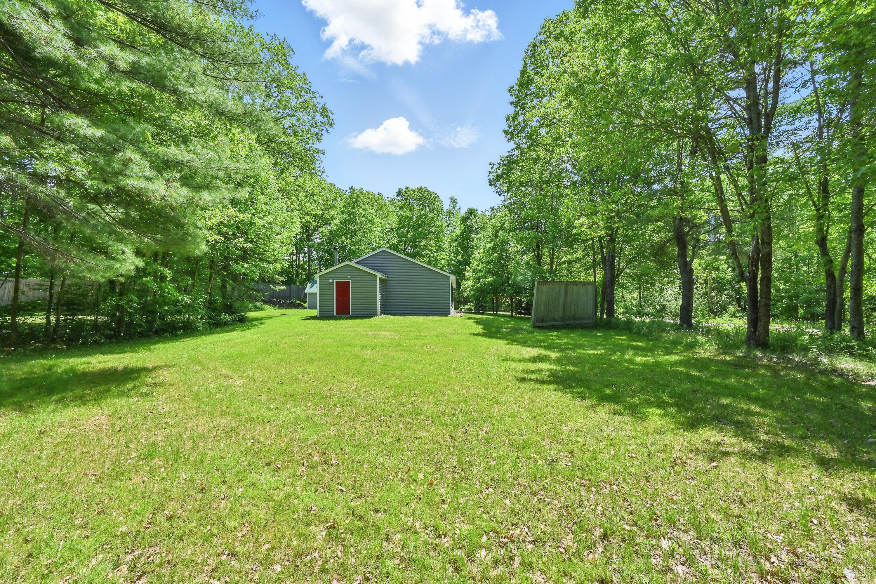 174 Dutton Road South China, ME 04358 - Photo 5 of 36 110001gr-109