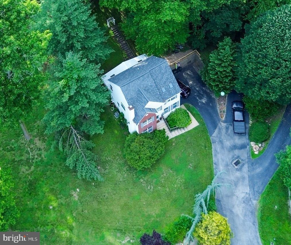 517 Beatty Road Media, PA 19063 - Photo 3 of 32