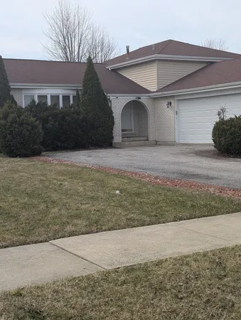 $310,000 | 6237 Michael Lane, Matteson, IL 60443