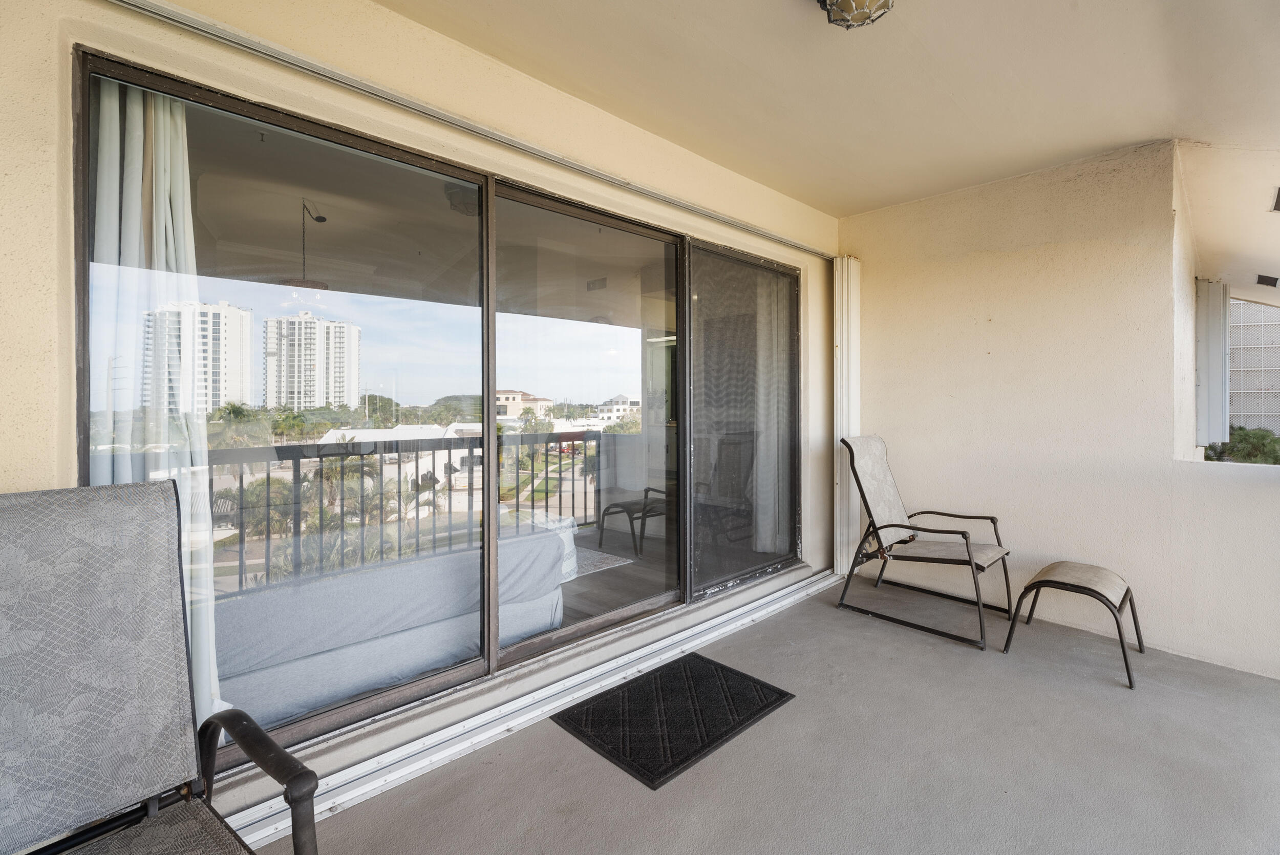 300 Golfview Road, Unit 503 North Palm Beach, FL 33408 - Photo 26 of 40 dsc04847