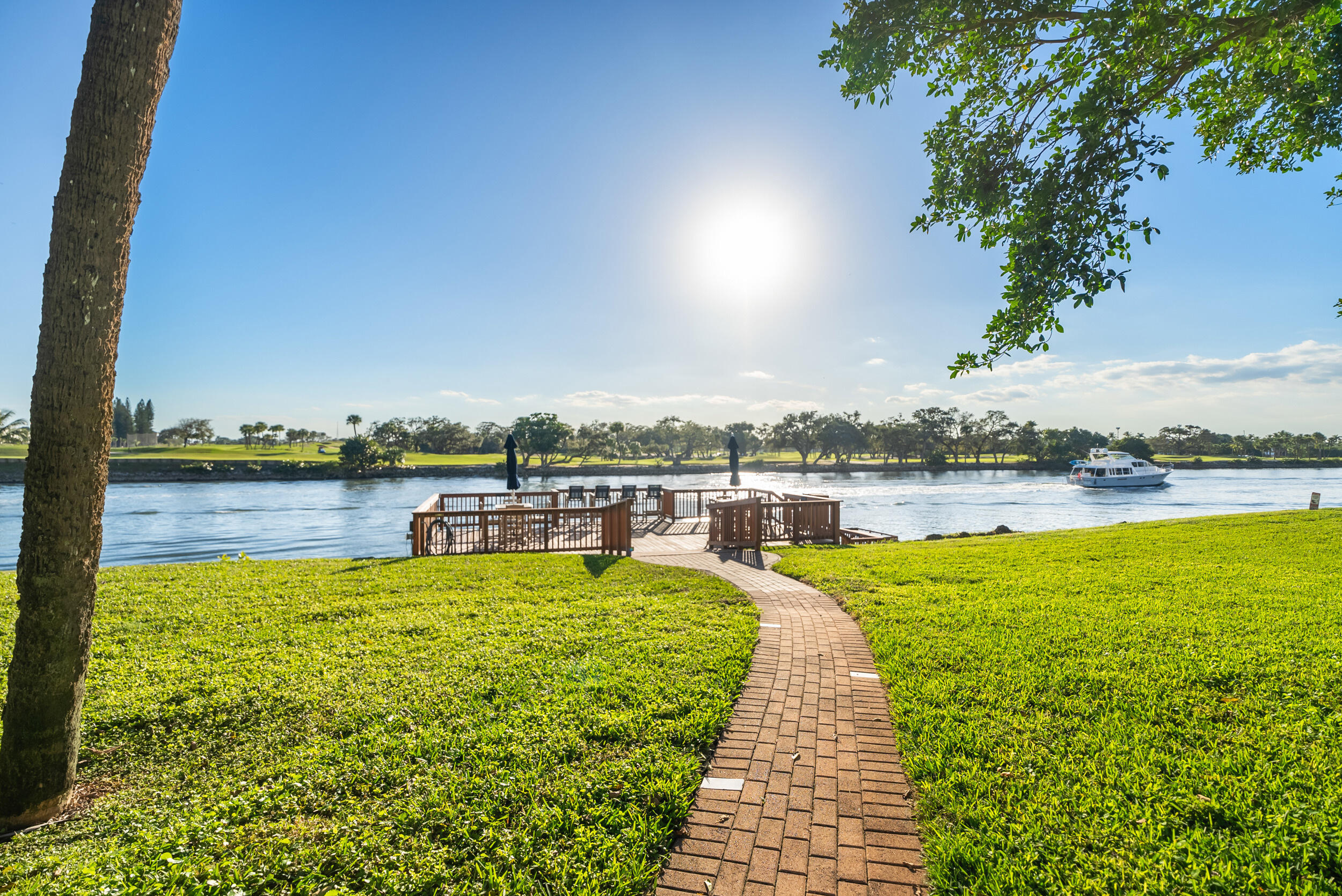 300 Golfview Road, Unit 503 North Palm Beach, FL 33408 - Photo 32 of 40 dsc04955