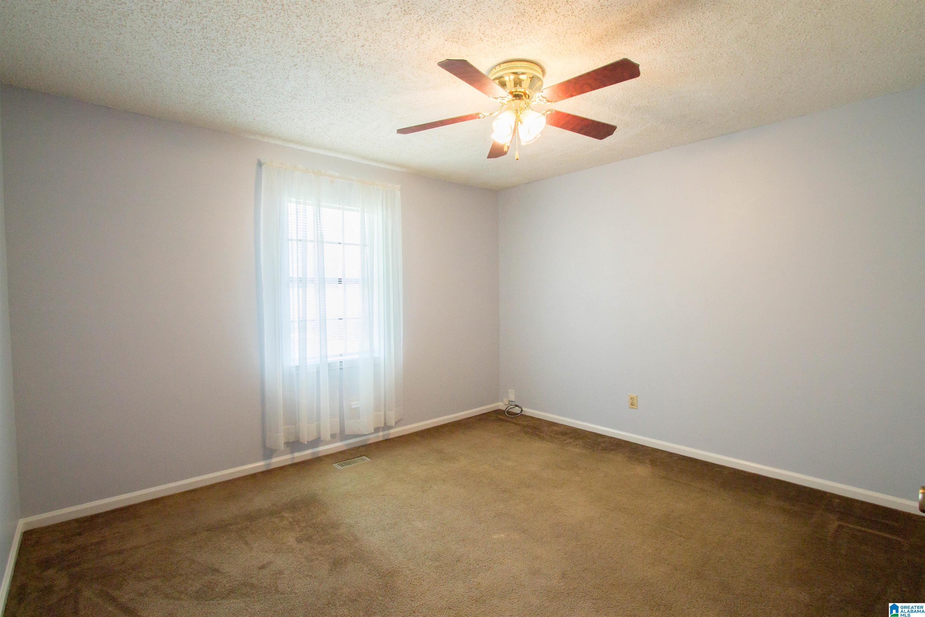 108 Bluegrass Drive Alabaster, AL 35007 - Photo 13 of 18