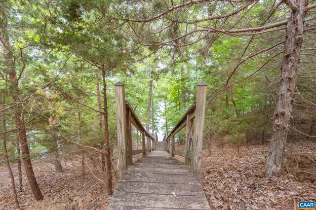 $725,000 | 42 Cliftwood Road, Palmyra, VA 22963