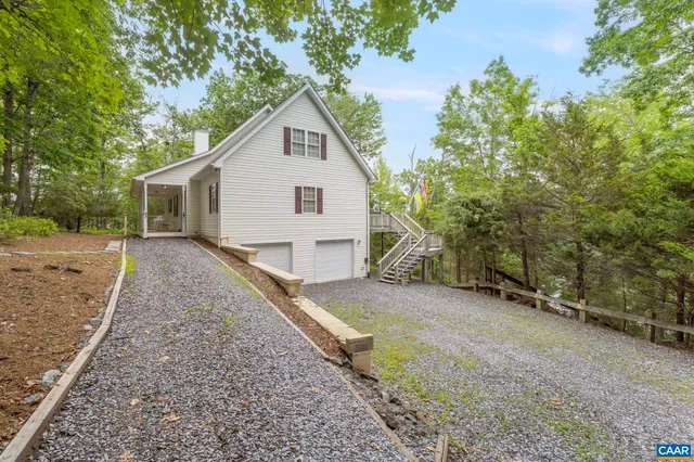 $725,000 | 42 Cliftwood Road, Palmyra, VA 22963