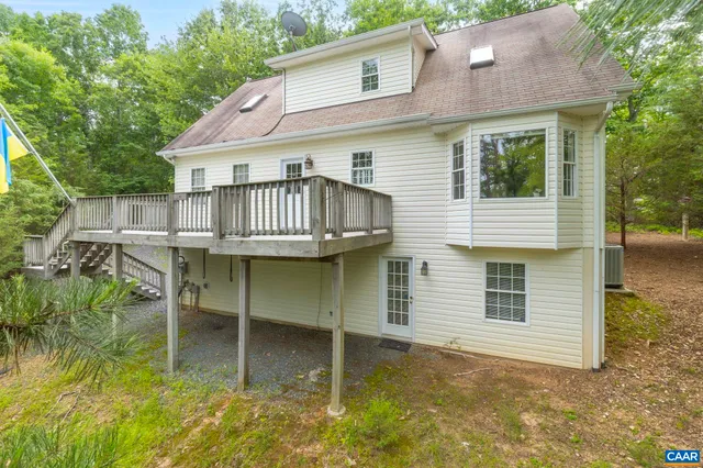 $725,000 | 42 Cliftwood Road, Palmyra, VA 22963