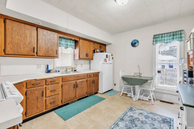 $200,000 | 215 North York Street, Albion, IN 46701