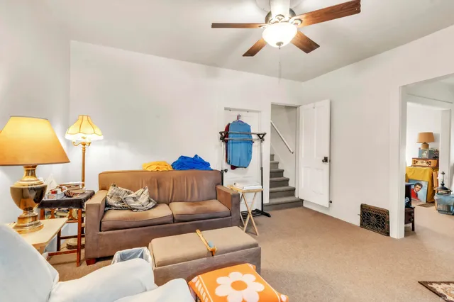 $200,000 | 215 North York Street, Albion, IN 46701