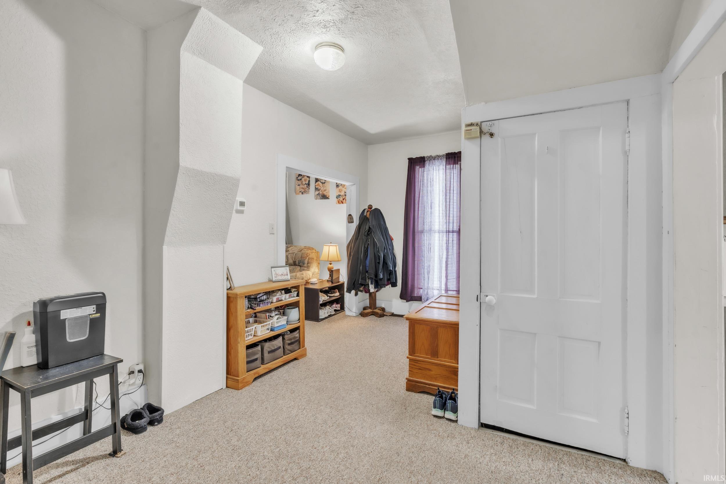 215 North York Street Albion, IN 46701 - Photo 10 of 36