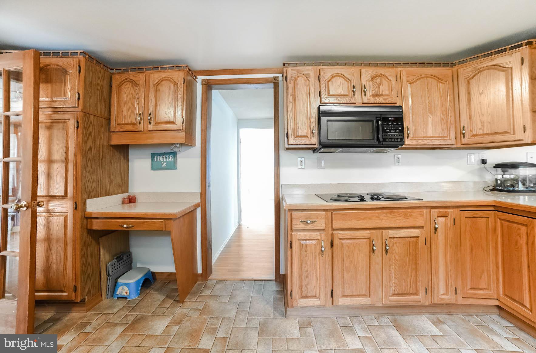 17309 Jutland Road St. Inigoes, MD 20684 - Photo 25 of 45 Built in Desk
