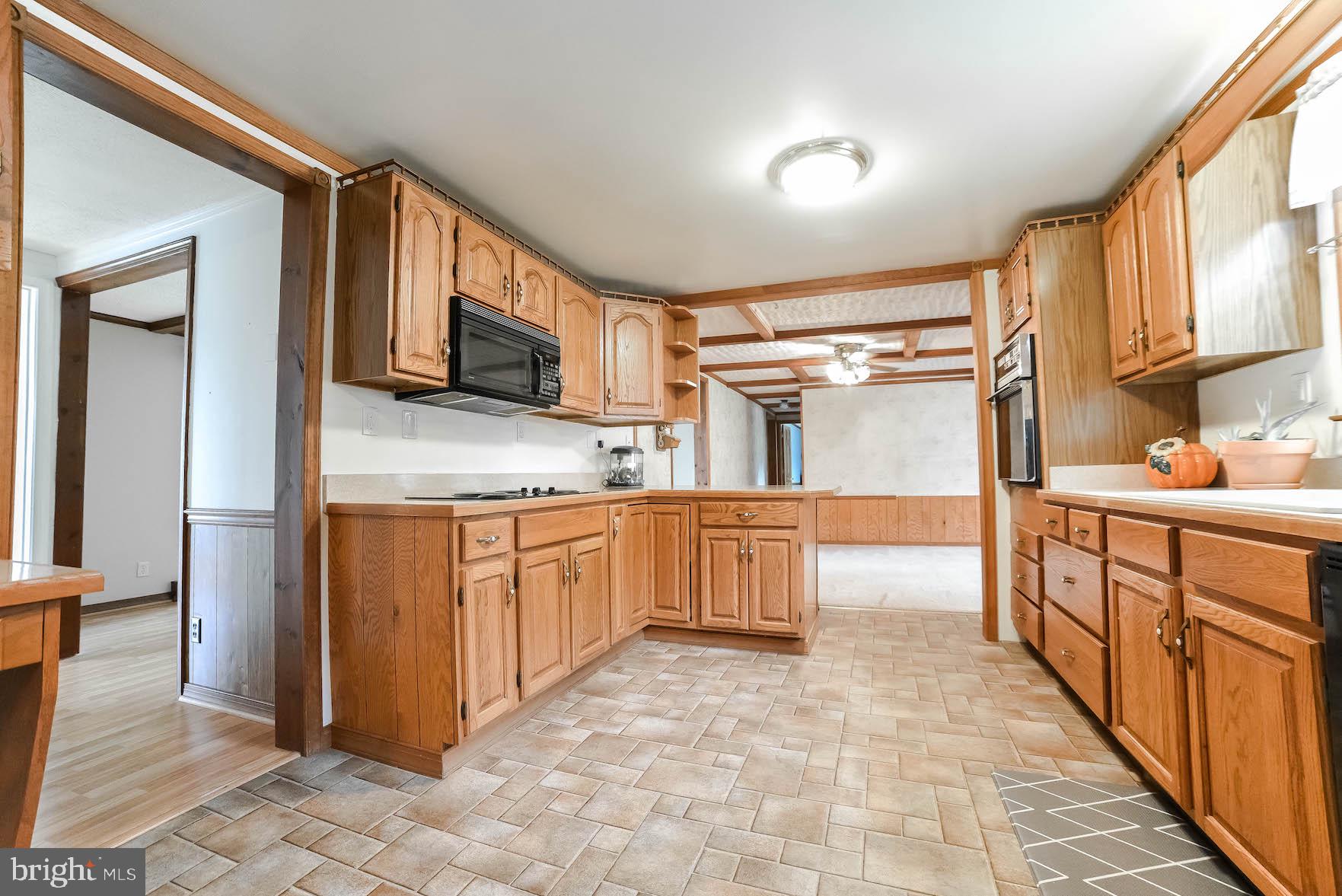 17309 Jutland Road St. Inigoes, MD 20684 - Photo 26 of 45 Ktichen