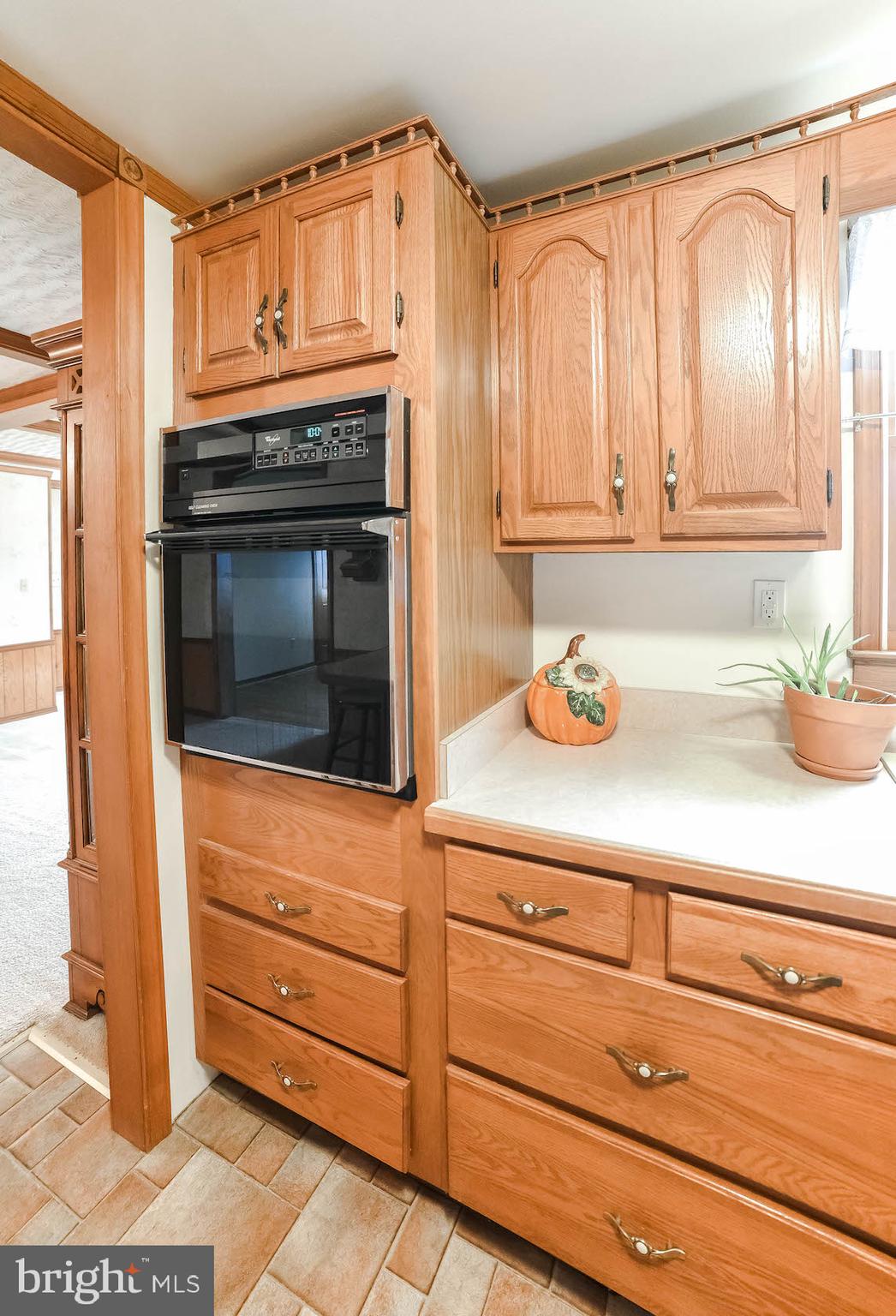 17309 Jutland Road St. Inigoes, MD 20684 - Photo 27 of 45 Wall Oven and Separate Cooktop