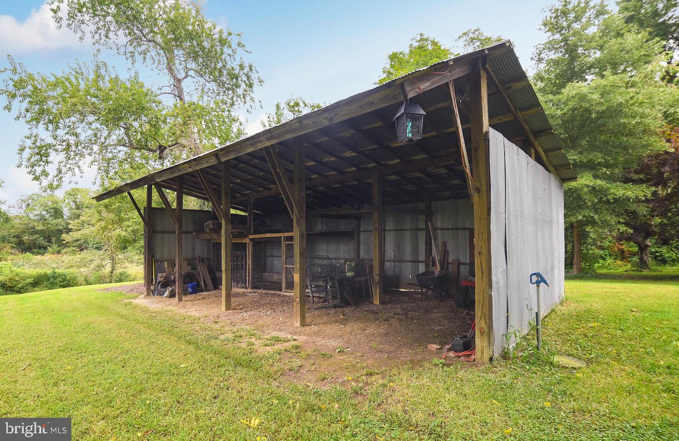 17309 Jutland Road St. Inigoes, MD 20684 - Photo 8 of 45 Pole barn