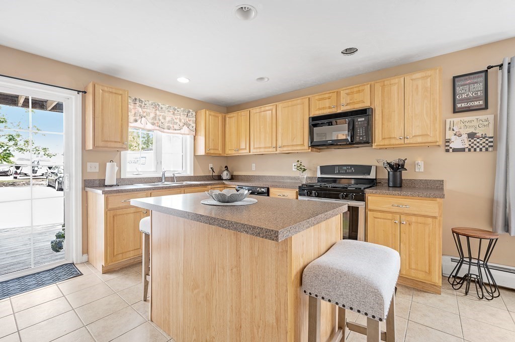 285 Killdeer Road Webster, MA 01570 - Photo 22 of 41 Gallery Image 22