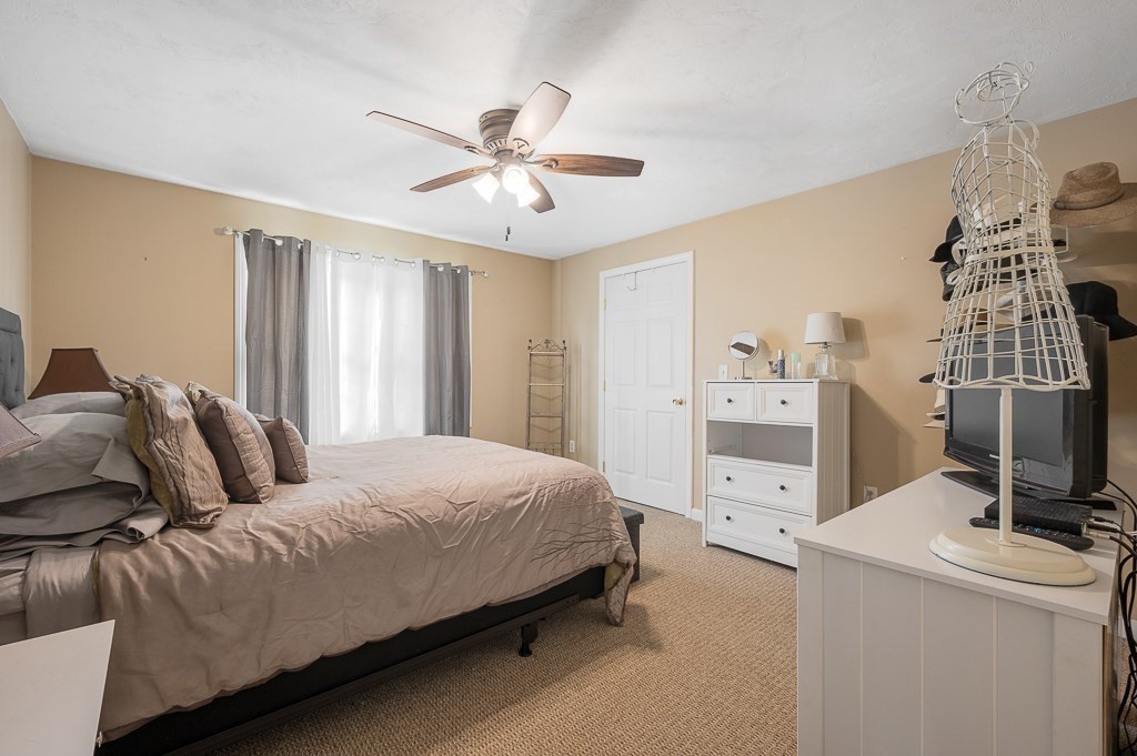 285 Killdeer Road Webster, MA 01570 - Photo 27 of 41 Gallery Image 27