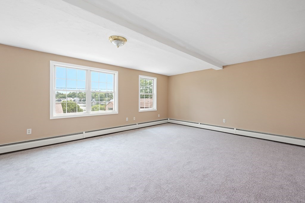 285 Killdeer Road Webster, MA 01570 - Photo 34 of 41 Gallery Image 34